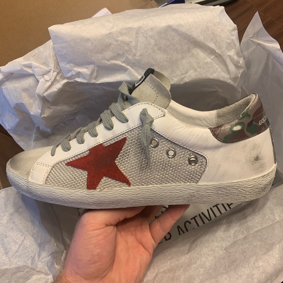 Golden Goose Other - Golden Goose Super Star Sneaker